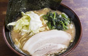 豚骨醤油ラーメン